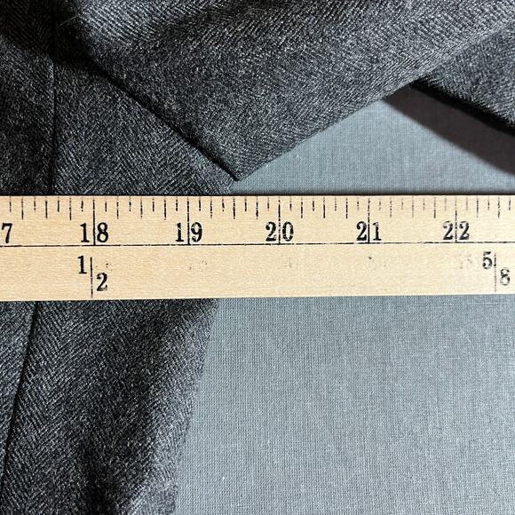 VTG Pierre Cardin‎ Blazer Skirt Set Womens 11/12 Gray Wool Herringbone Career - Picture 8 of 15